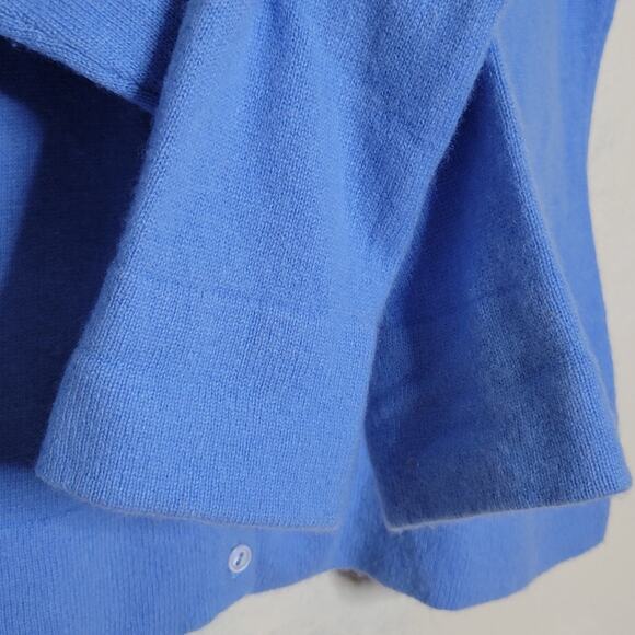 Investments Fine Cashmere Cornflower Blue Round Neck Full Button Cardigan✨️M - Picture 8 of 16